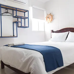 2* Hotel Aquarius